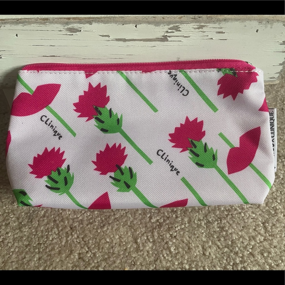 NWOT Clinique Cosmetic Bag